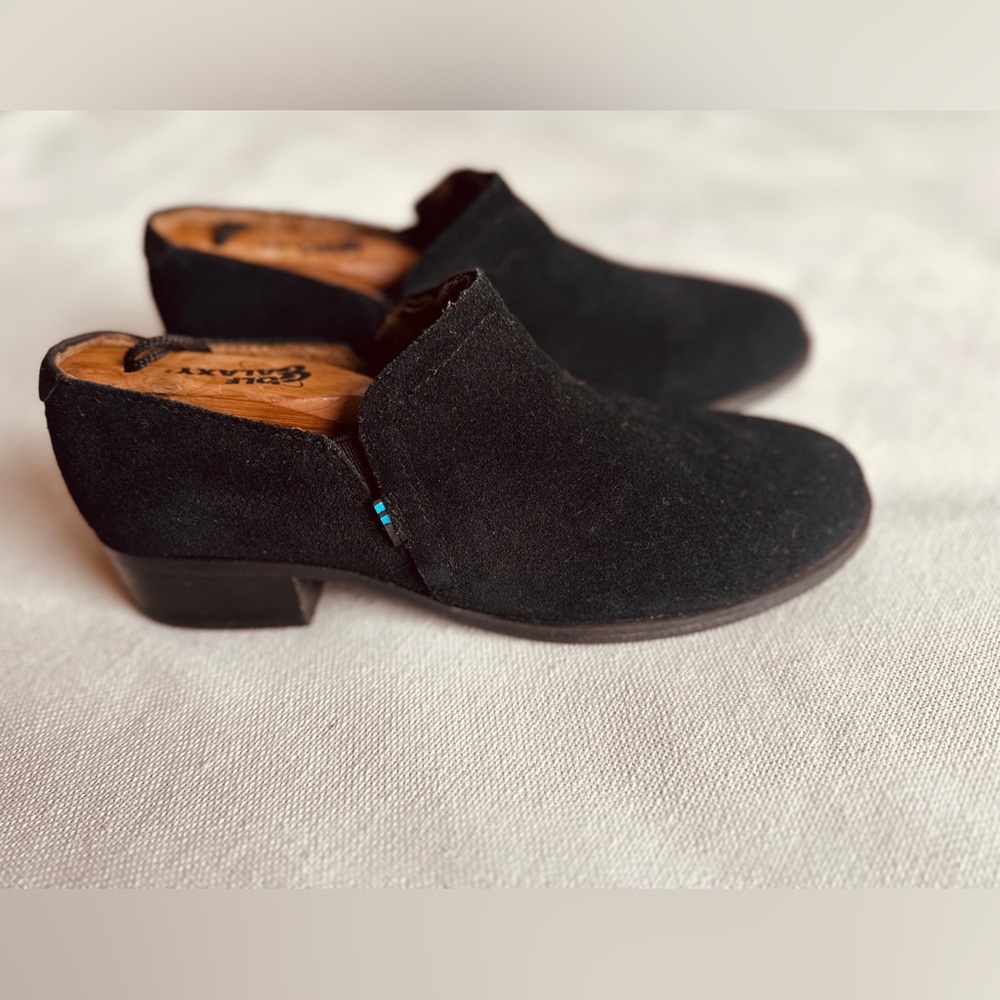 TOMS Shaye Black Suede Ankle Boots | Shooties Women’s 7